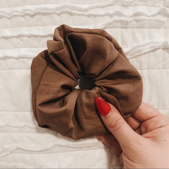 Party Animal Scrunchie Collection 4 Pack - Picture 5 of 5